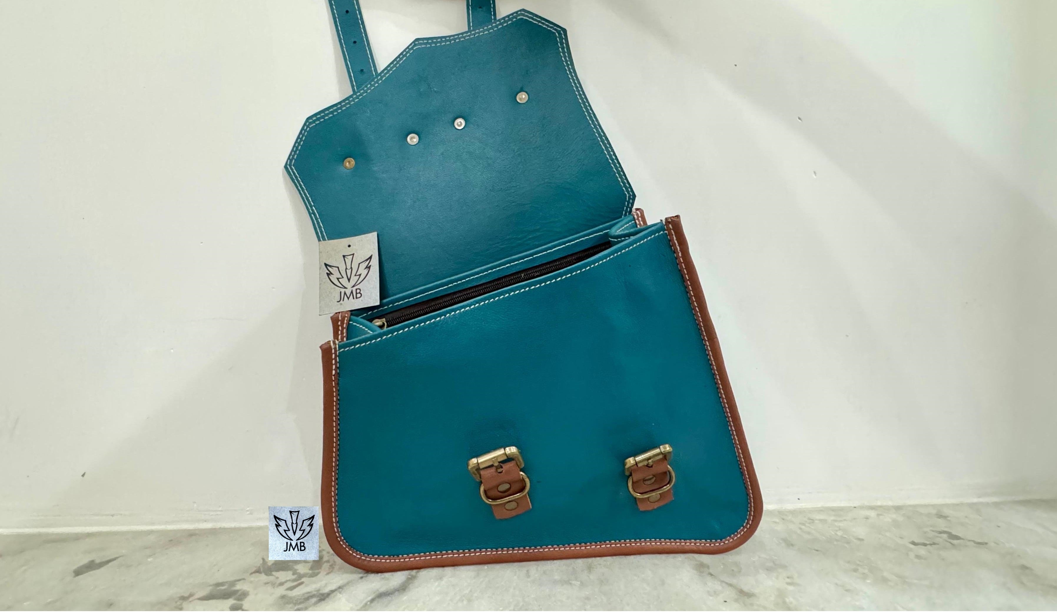 Set mit 3 Motorrad-Ledersatteltaschen 