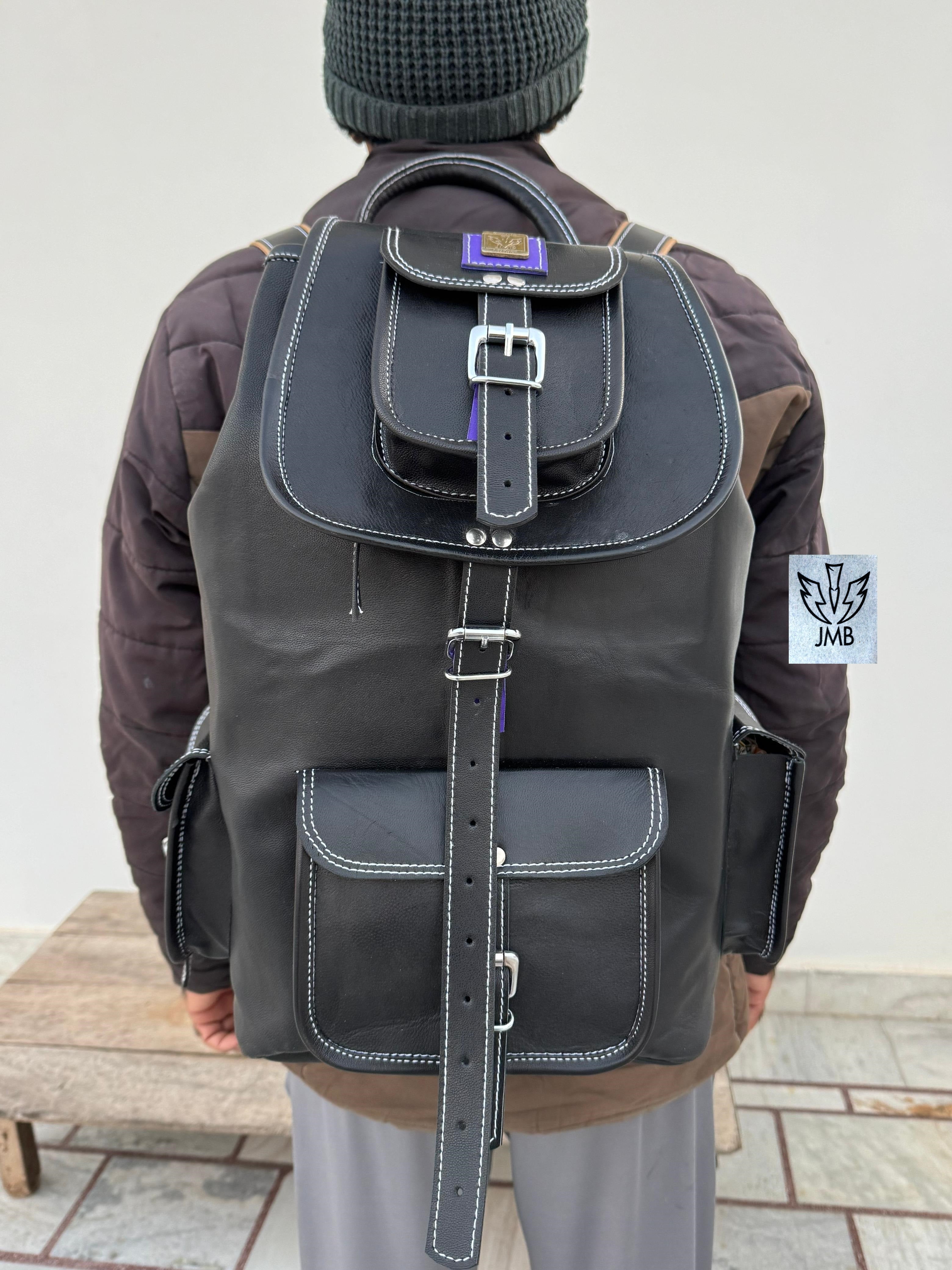 Schwarzer Unisex-Lederrucksack – 45,7 cm (18 Zoll) für Schule, Reisen und Alltag | JMB von JasolCraft