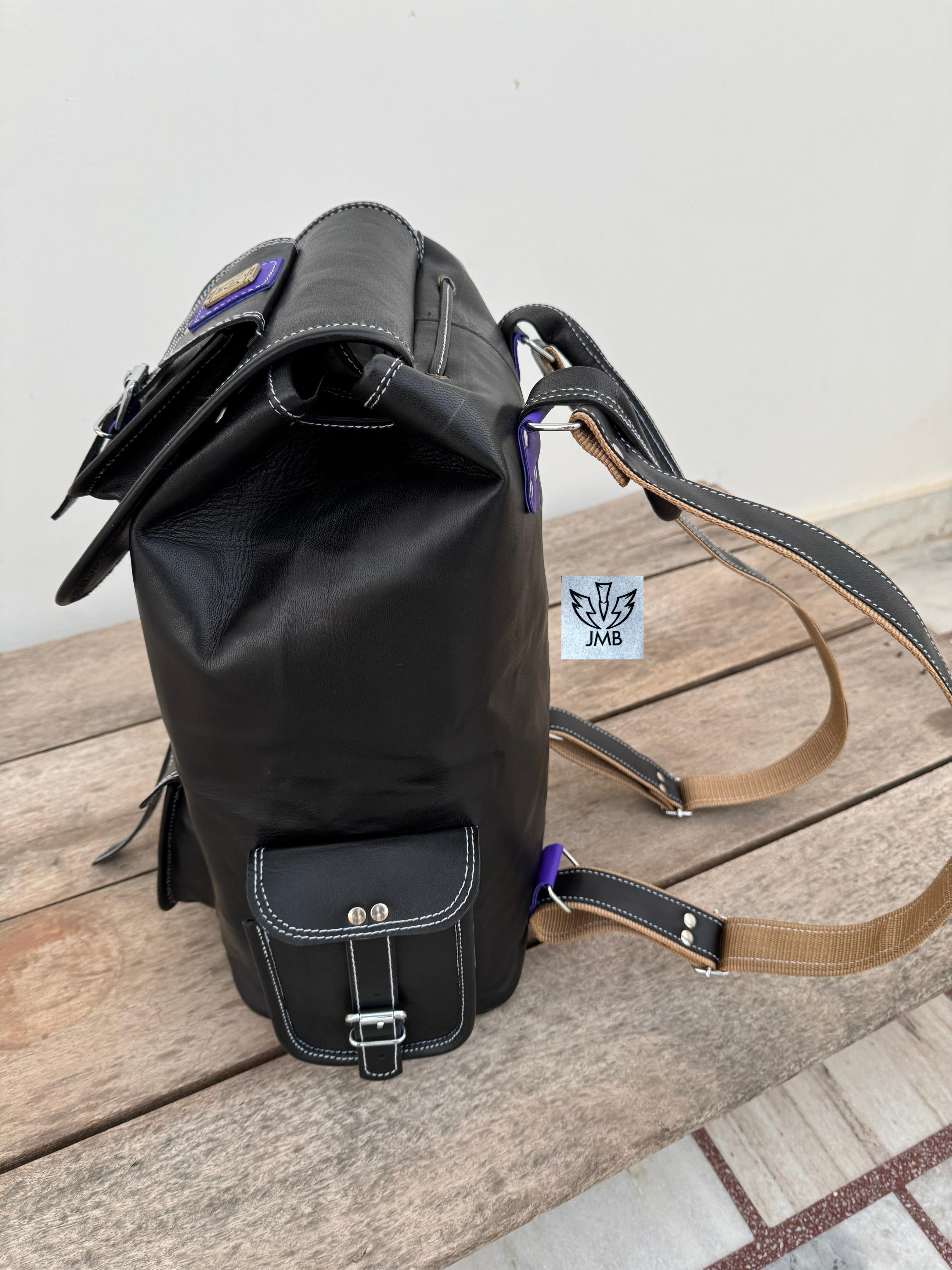 Schwarzer Unisex-Lederrucksack – 45,7 cm (18 Zoll) für Schule, Reisen und Alltag | JMB von JasolCraft