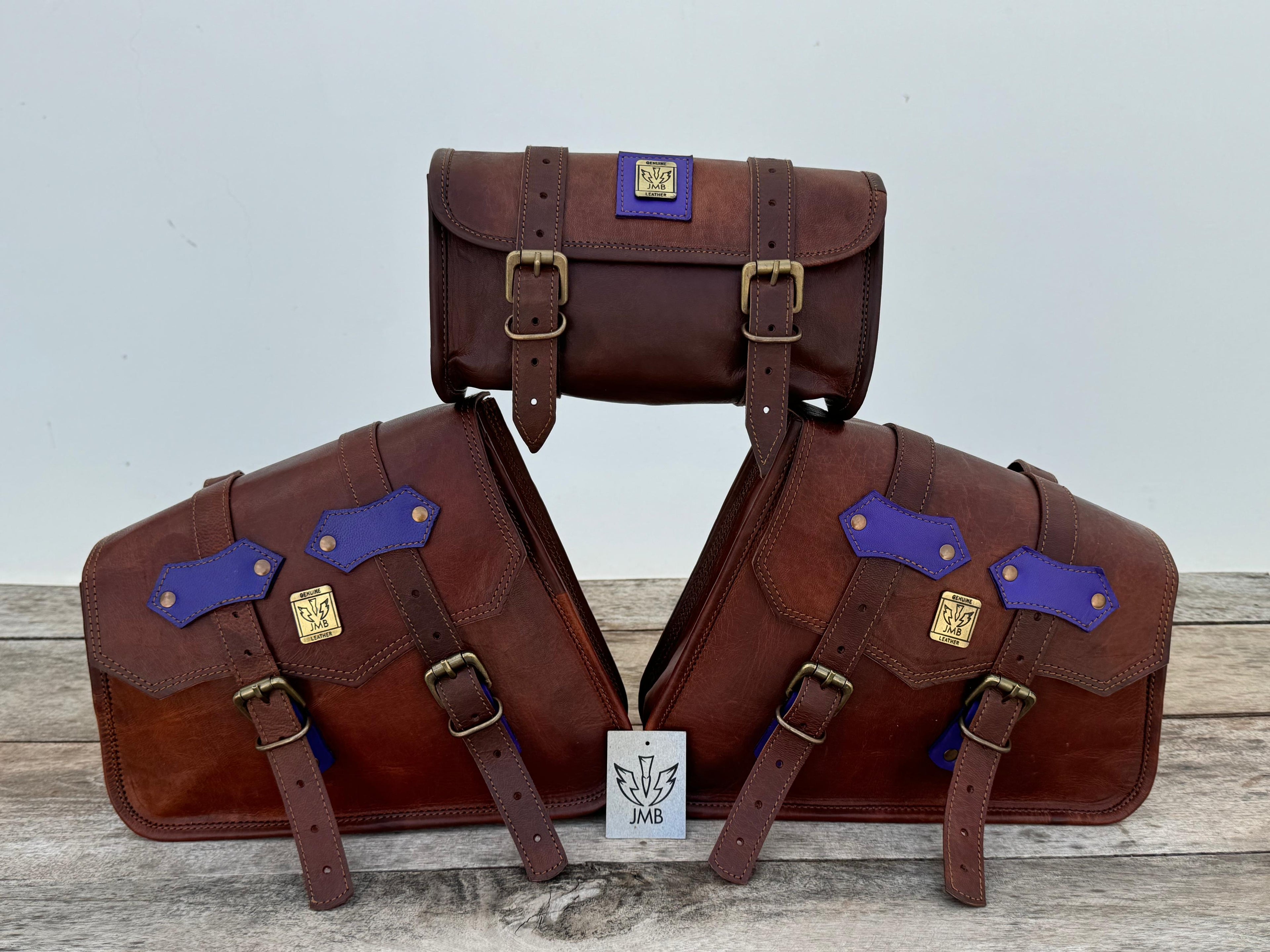 Set aus 3 handgefertigten Vintage-Motorradtaschen aus Leder mit Werkzeugtasche und Satteltaschen 